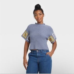 Universal Thread Blue Short Sleeve Granny Square Crochet Crop Top - Size Medium